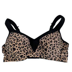 Torrid Leopard Print Sporty Convertible Underwire Sports Bra size 40C